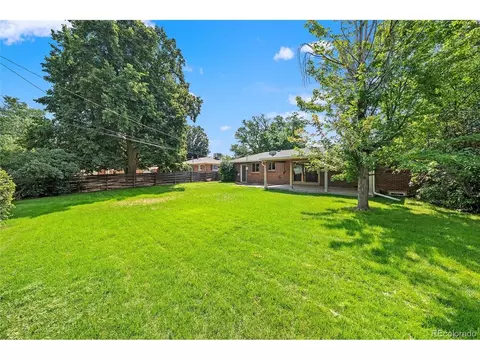 Exterior - 4925 E Atlantic Pl, Denver, CO 80222 photo 3 of 6
