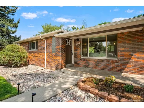 Exterior - 4925 E Atlantic Pl, Denver, CO 80222 photo 5 of 6