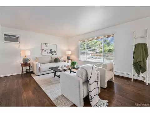 8219 Chase Dr, Arvada, CO 80003 photo 3