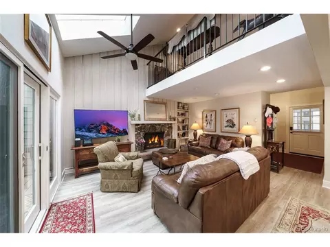 4496 Meadow Dr #4-405, Vail, CO 81657