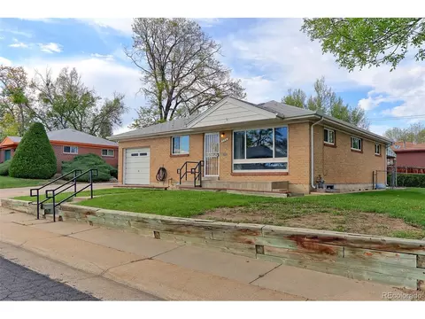 225 Pike St, Northglenn, CO 80233