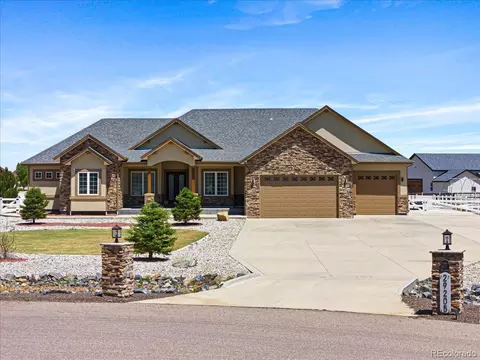 Exterior - 29205 E 165th Ave, Brighton, CO 80603 photo 1 of 7