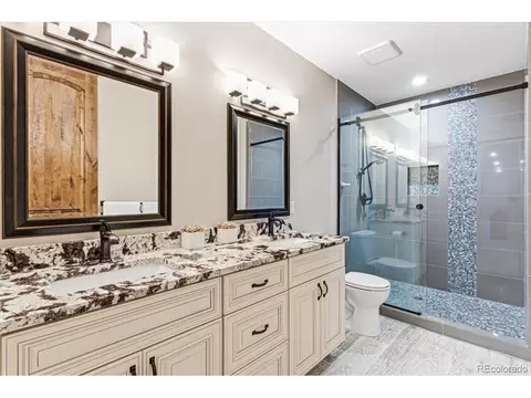 Bath - 29205 E 165th Ave, Brighton, CO 80603 photo 4 of 5