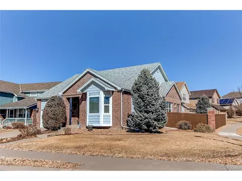 18645 E Harvard Dr, Aurora, CO 80013 photo 2