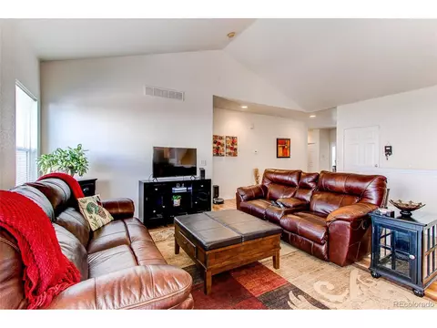 18645 E Harvard Dr, Aurora, CO 80013 photo 6