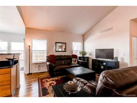 18645 E Harvard Dr, Aurora, CO 80013 photo 5