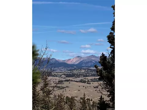 2201 Overland Cir, Jefferson, CO 80456