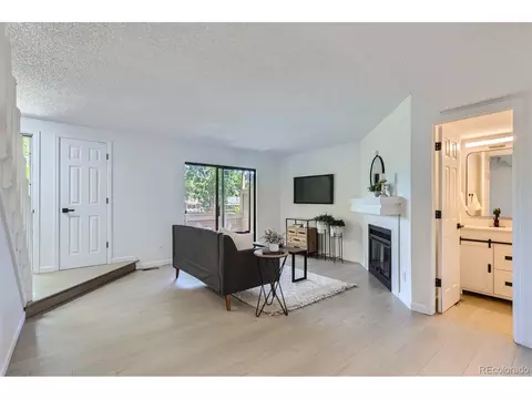 4176 S Mobile Cir #C, Aurora, CO 80013