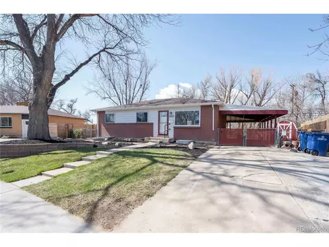 6019 Iris Way, Arvada, CO 80004 photo 3
