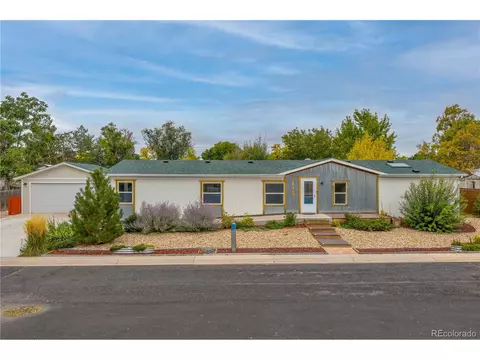 1215 Macleod Ct, Dacono, CO 80514