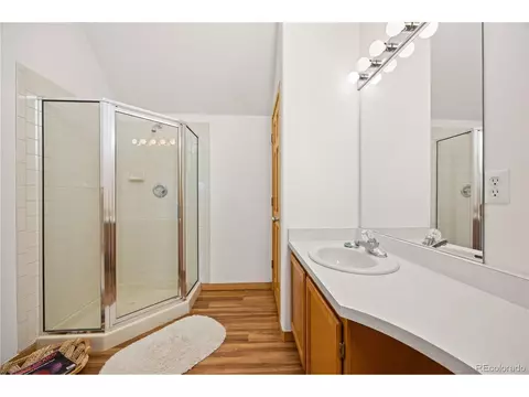 Bath - 31371 Shadow Mountain Dr, Conifer, CO 80433 photo 5 of 7