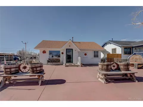 75 N Market St, Keenesburg, CO 80643