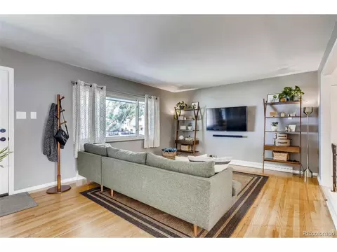 8362 E Lehigh Dr, Denver, CO 80237 photo 4