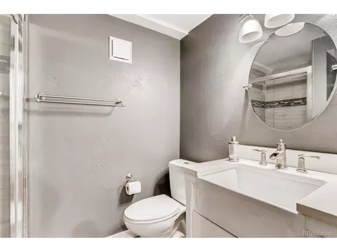 8362 E Lehigh Dr, Denver, CO 80237 photo 12