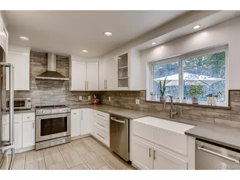 8362 E Lehigh Dr, Denver, CO 80237 photo 7