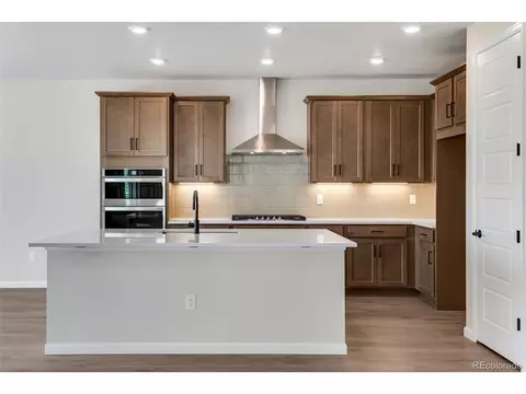 8644 Arriba Dr, Littleton, CO 80125