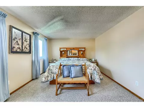 Undisclosed, Thornton, CO 80233 photo 16