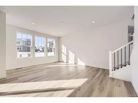 202 Corkscrew St, Elizabeth, CO 80107 photo 2