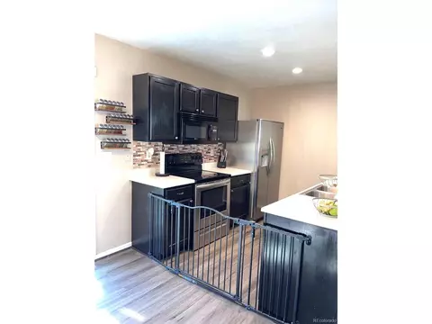 4922 E 100th Ln, Thornton, CO 80229 photo 5
