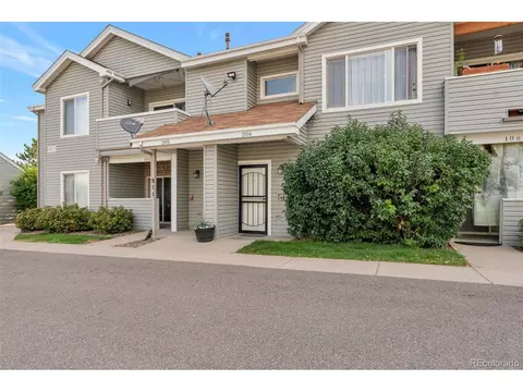 911 S Zeno Way #206, Aurora, CO 80017