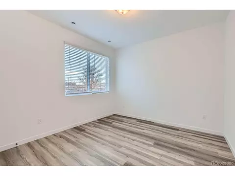 376 Geneva St, Aurora, CO 80010 photo 12
