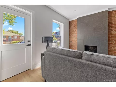 939 Inca St, Denver, CO 80204
