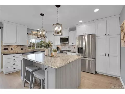 1903 Chesapeake Ln, Highlands Ranch, CO 80126