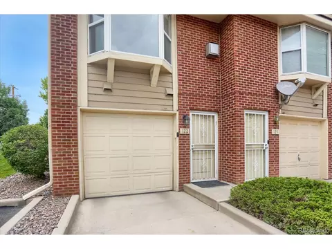 3300 W Florida Ave #122, Denver, CO 80219