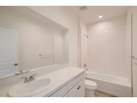 200 Simmental Loop, Castle Rock, CO 80104 photo 16