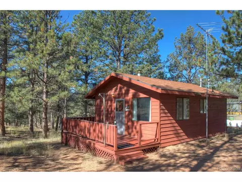 255 Freeman Dr, Florissant, CO 80816