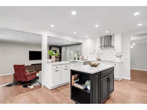 4833 E Links Cir, Centennial, CO 80122 photo 8