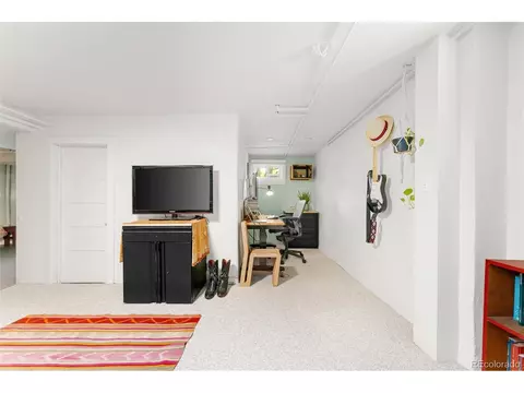 2270 Dexter St, Denver, CO 80207 photo 34