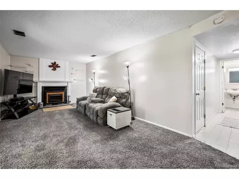 Undisclosed, Thornton, CO 80233 photo 11