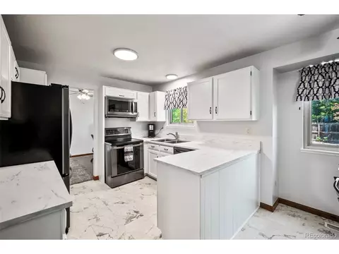 Undisclosed, Thornton, CO 80233 photo 25