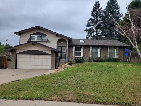 2697 S Depew Pl, Lakewood, CO 80227