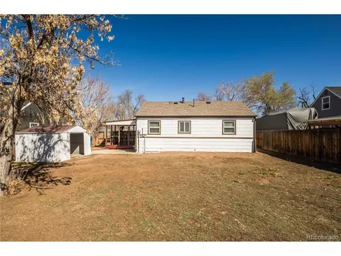 Exterior - 11408 E 7th Ave, Aurora, CO 80010 photo 5 of 7