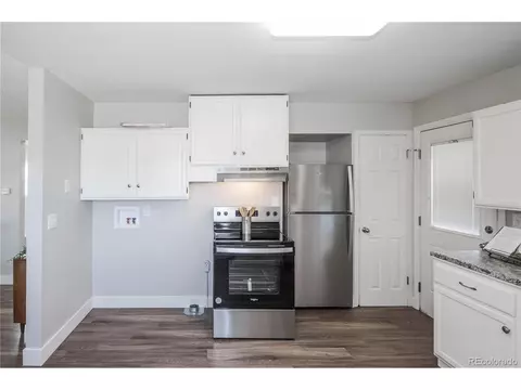 Kitchen - 11408 E 7th Ave, Aurora, CO 80010 photo 2 of 3