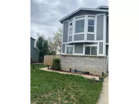 3866 Dyanna Dr, Thornton, CO 80241