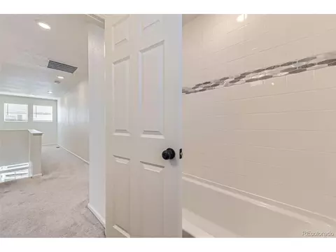 Undisclosed, Aurora, CO 80019 photo 23