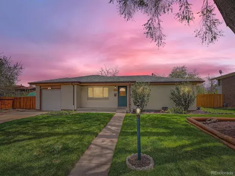 6146 Parfet St, Arvada, CO 80004