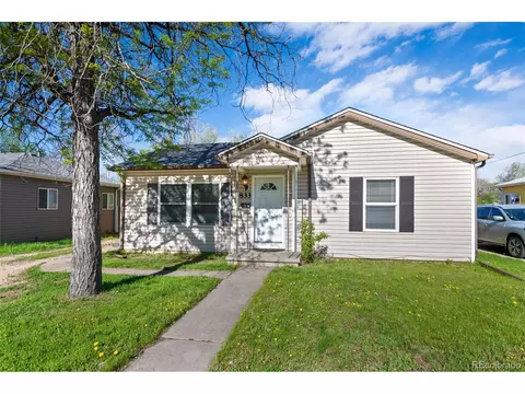 833 Havana St, Aurora, CO 80010