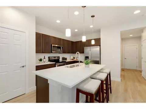 15654 E 47th Dr, Denver, CO 80239 photo 5