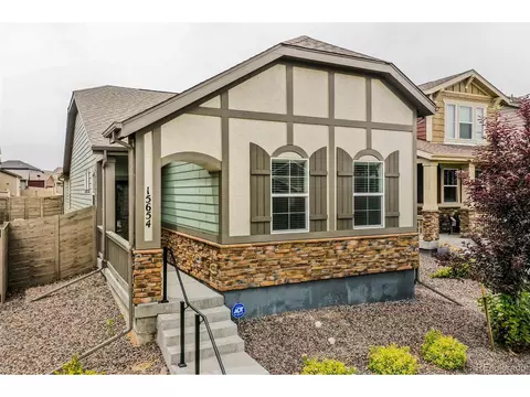15654 E 47th Dr, Denver, CO 80239 photo 1