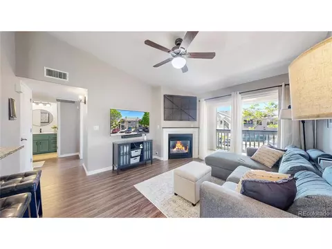 1158 Opal St #204, Broomfield, CO 80020