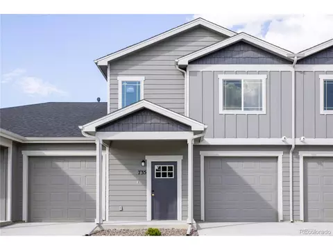 730 W 8th St, Wray, CO 80758