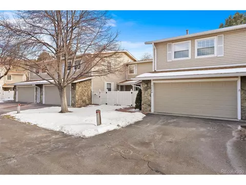 3284 S Heather Gardens Way, Aurora, CO 80014