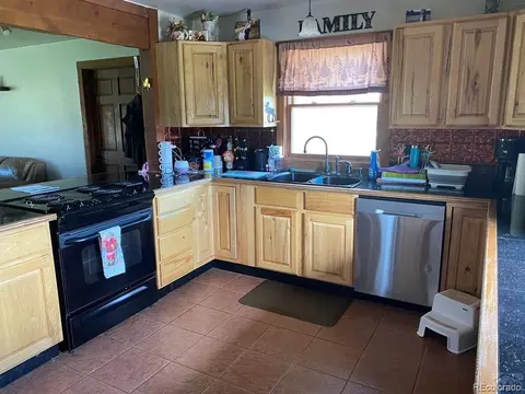8204 Old San Isabel Rd, Rye, CO 81069 photo 2