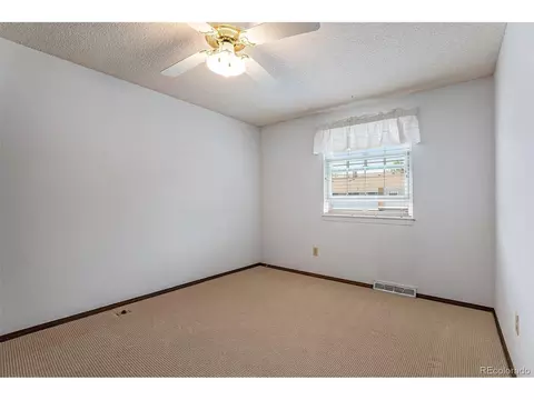 8621 E Yale Ave #E, Denver, CO 80231 photo 12
