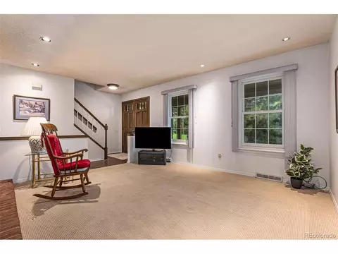 8621 E Yale Ave #E, Denver, CO 80231 photo 4