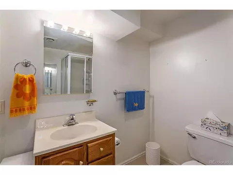 8621 E Yale Ave #E, Denver, CO 80231 photo 18